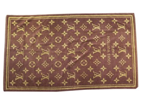 louis vuitton serviette de plage|LOUIS VUITTON Serviette de plage Ecru LVacation ETAT NEUF .